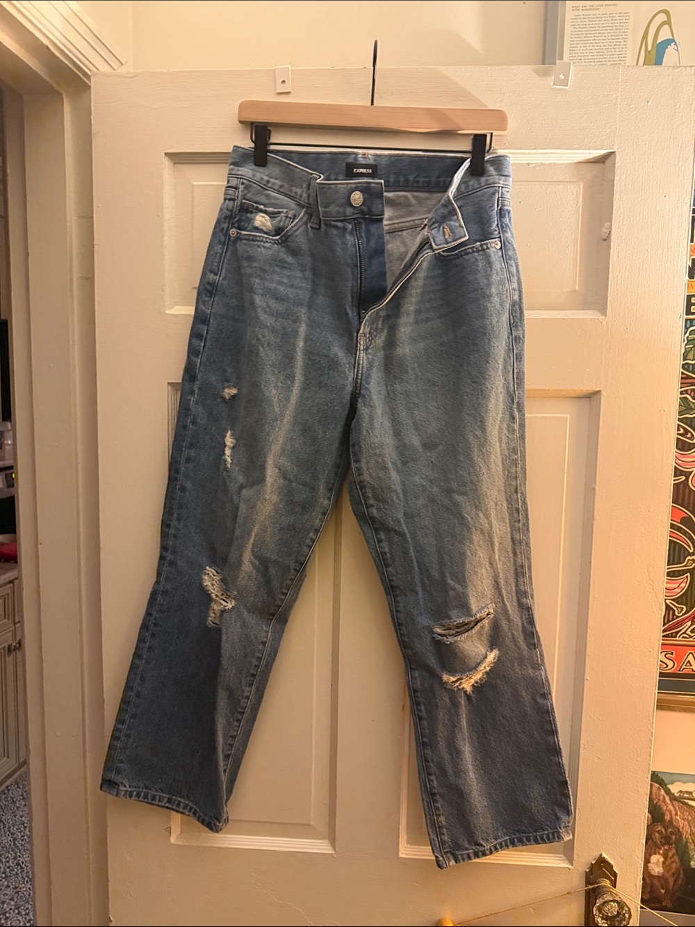 Express Distressed Light Blue Straight Ankle Jeans